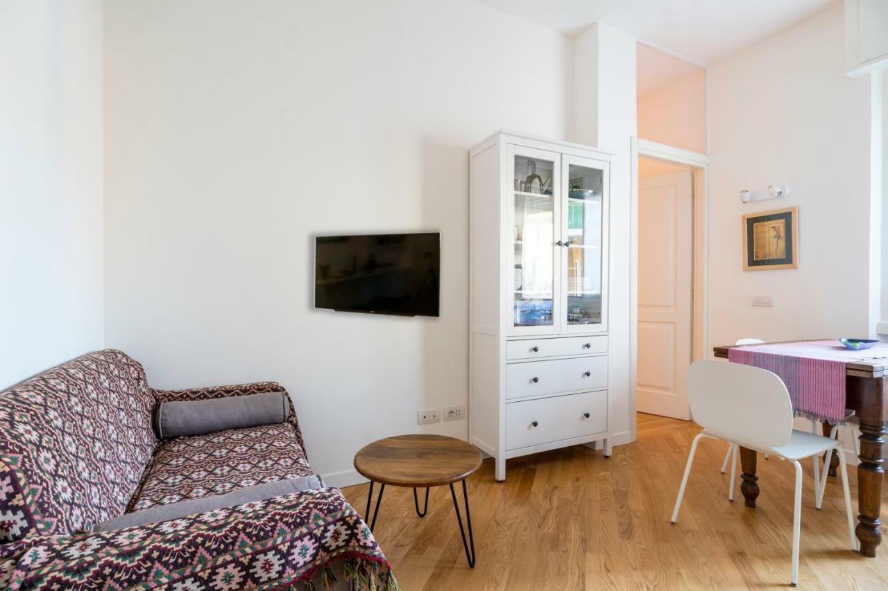 Lomazzo Flat Apartment Milan Bagian luar foto