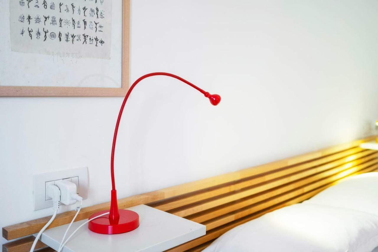 Lomazzo Flat Apartment Milan Bagian luar foto